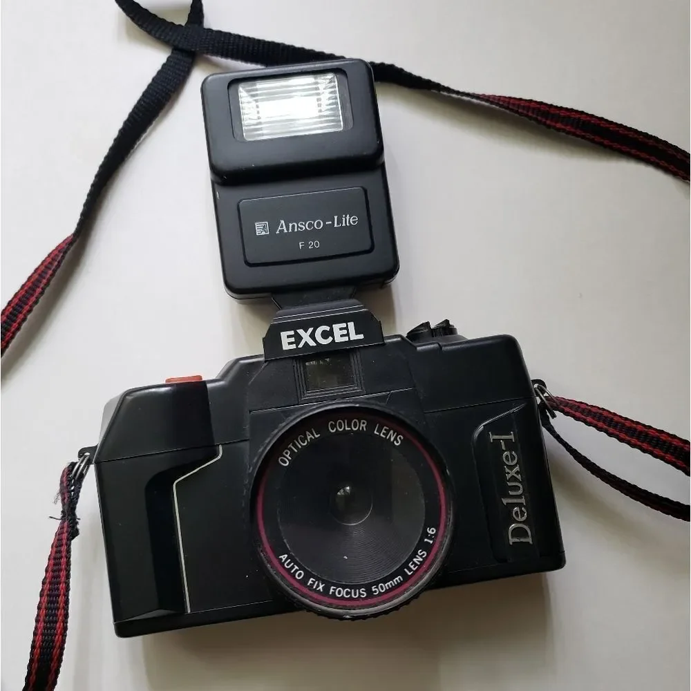 Excel Deluxe - I Vintage Optical Color Auto Fix Focus 50mm Lens